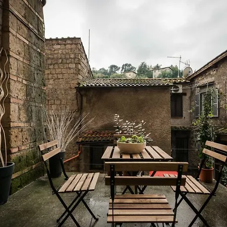 Loft Newyorchese Hotel Caprarola